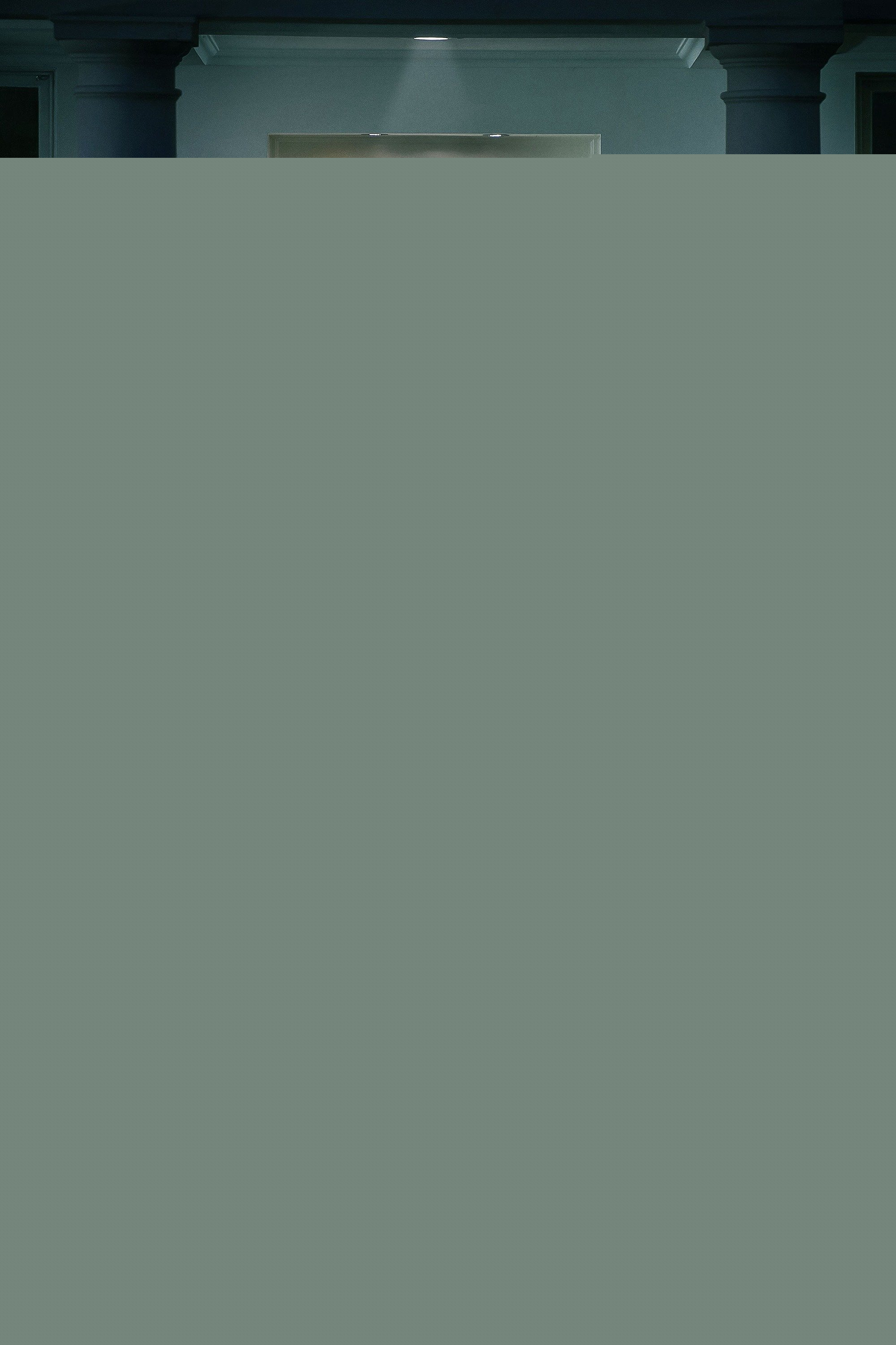 Lá Chắn Dối Trá