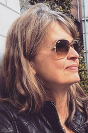 Stine Gudmundsen-Holmgreen